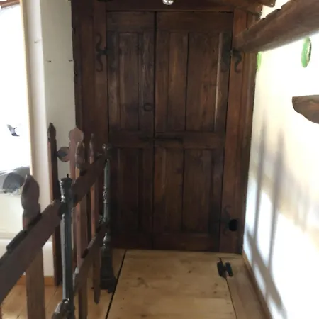 L'affresco, Rural House In Valpolicella Courtyard