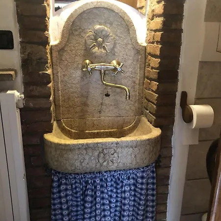 L'affresco, Rural House In Valpolicella Courtyard Marano di Valpolicella