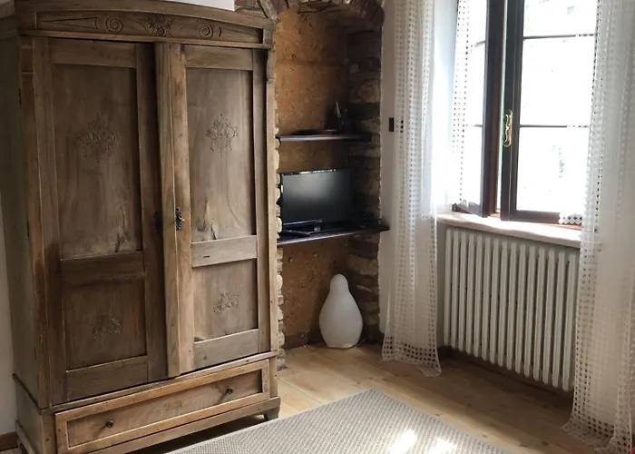 L'affresco, Rural House In Valpolicella Courtyard